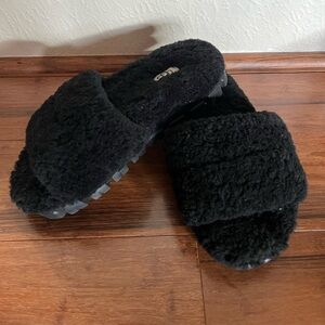 UGG Cozetta Curly and Slide Slippers